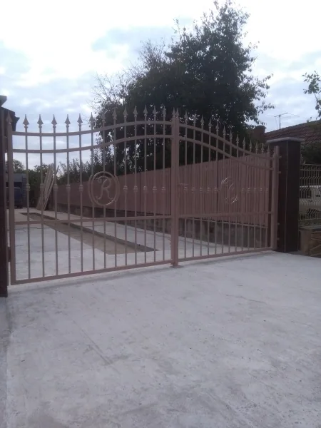 Porti Fier Forjat Model 22