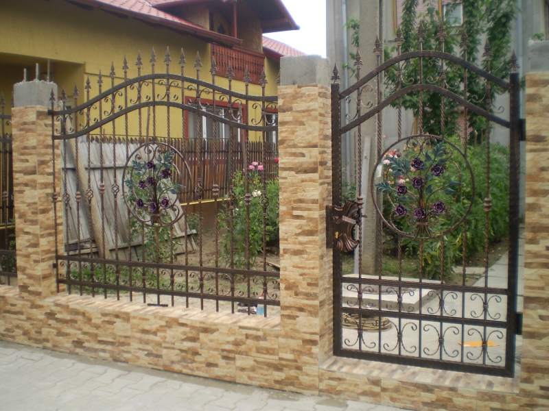 Porti Fier Forjat Model 32
