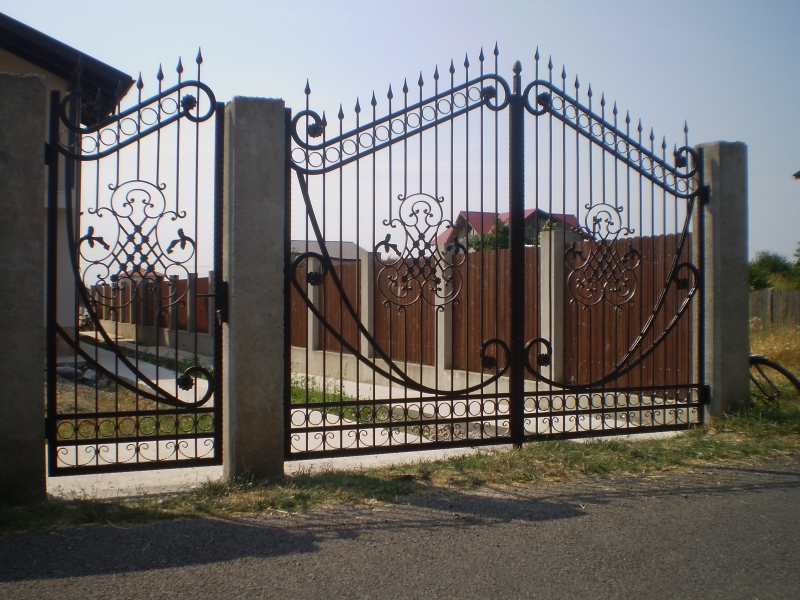 Porti Fier Forjat Model 33