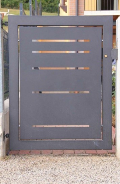 Porti din Tabla Model 7