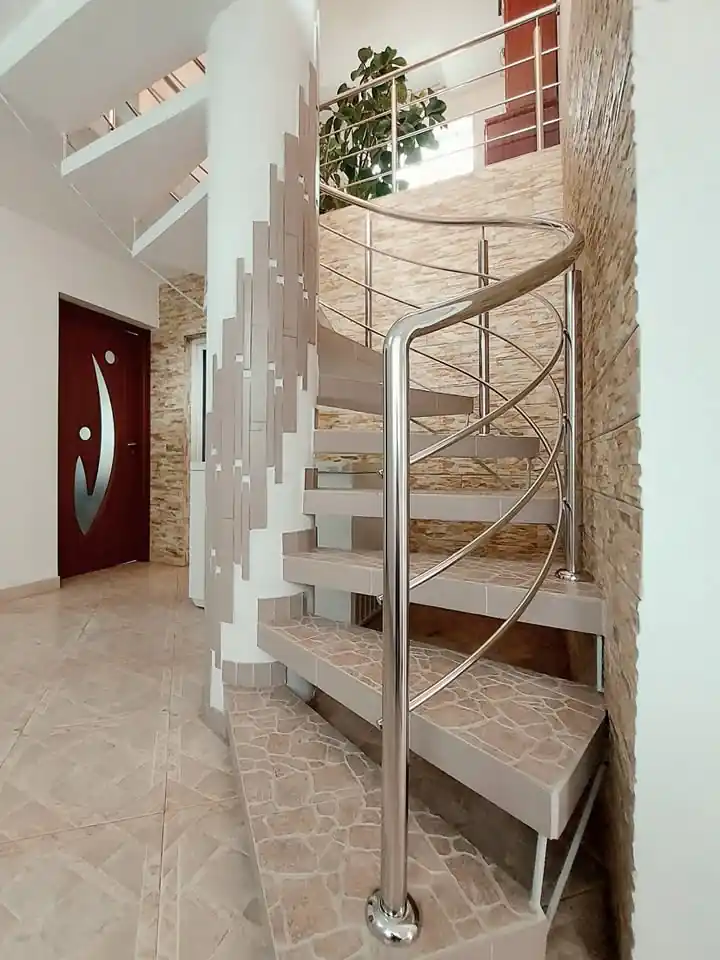 Balustradă inox modernă - lucrare Real Inox 12