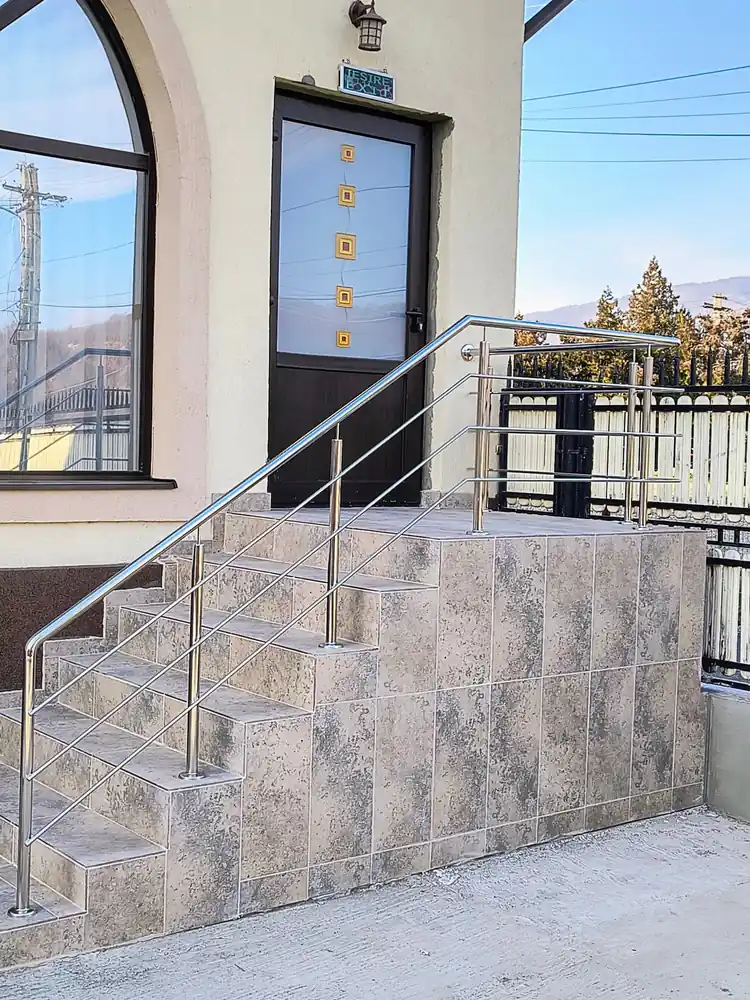 Balustradă inox scări exterioare - lucrare Real Inox 34