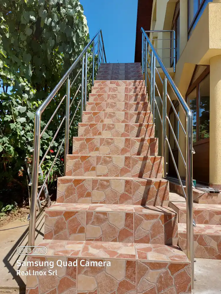 Balustradă inox scări exterioare - lucrare Real Inox 5