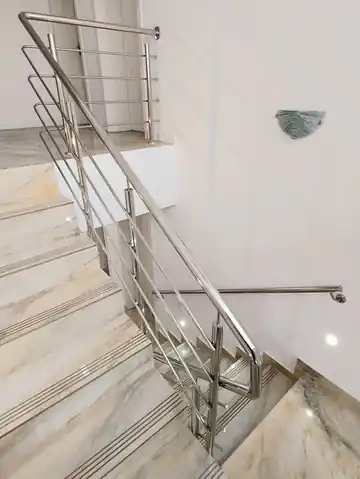 Balustradă inox clasică - lucrare Real Inox 4