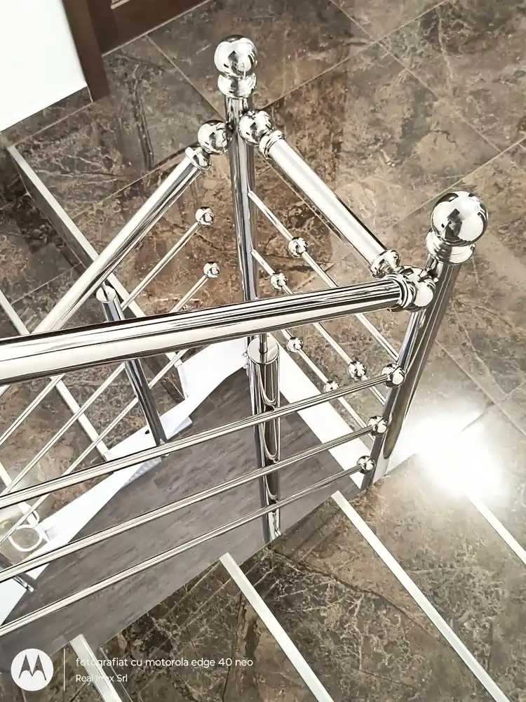 Balustradă inox modernă - lucrare Real Inox 37