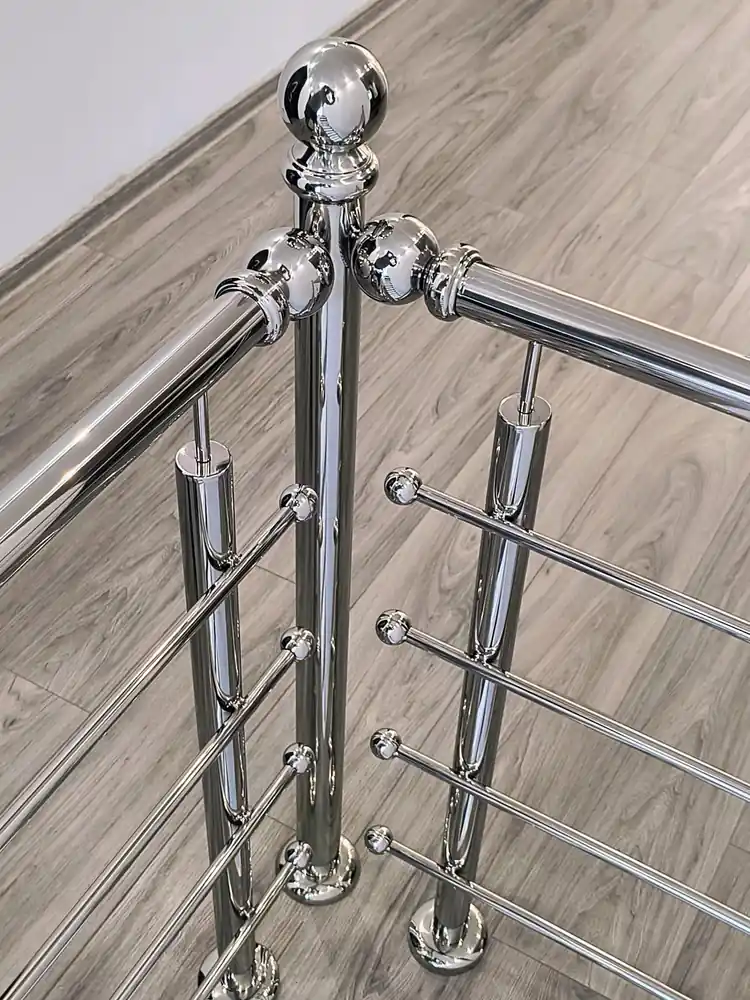 Balustradă inox cu model - lucrare Real Inox 6