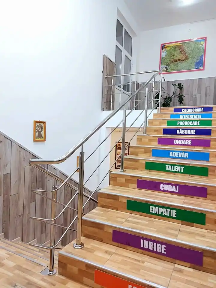 Balustradă inox modernă - lucrare Real Inox 17