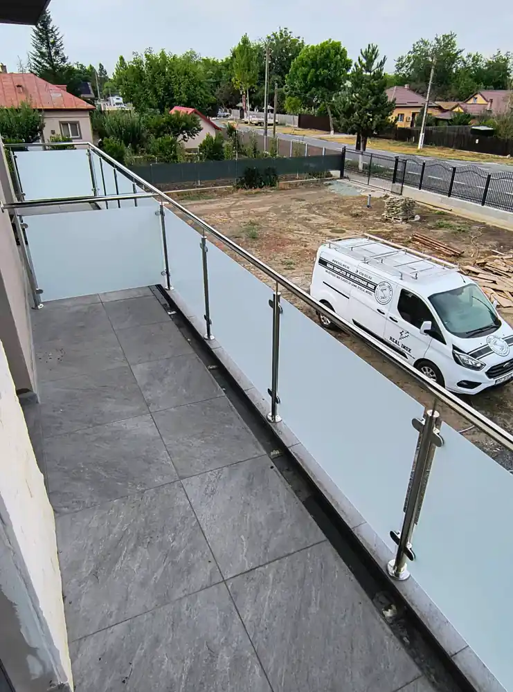 Balustradă inox balcon - lucrare Real Inox 13
